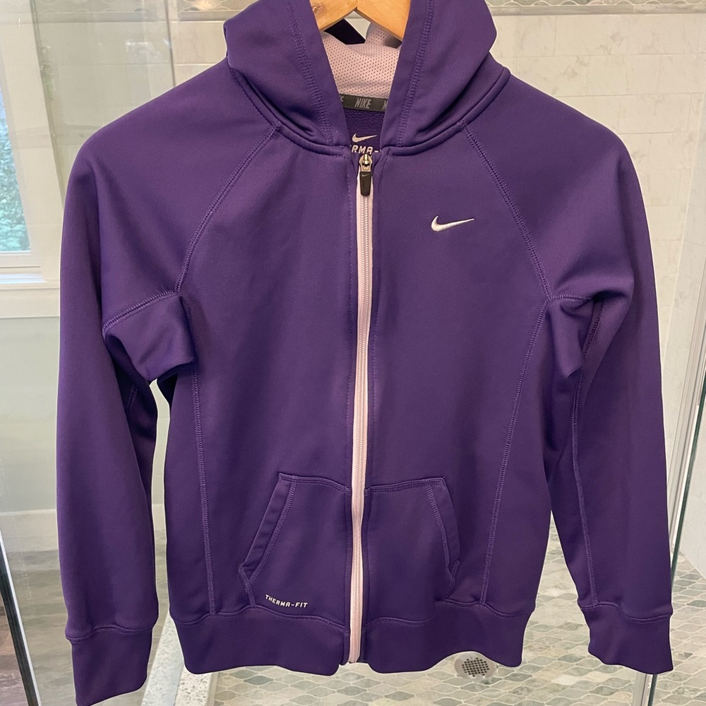 Nike girls Therma-fit zip up hoodie